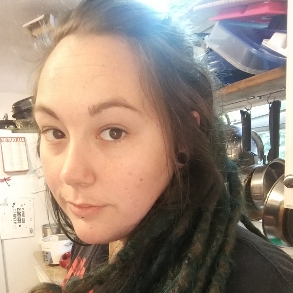 Meet your Posher, Amanda